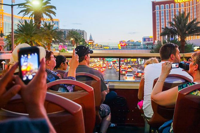 Big-Bus-Las-Vegas-Open-Top-Night-Tour3