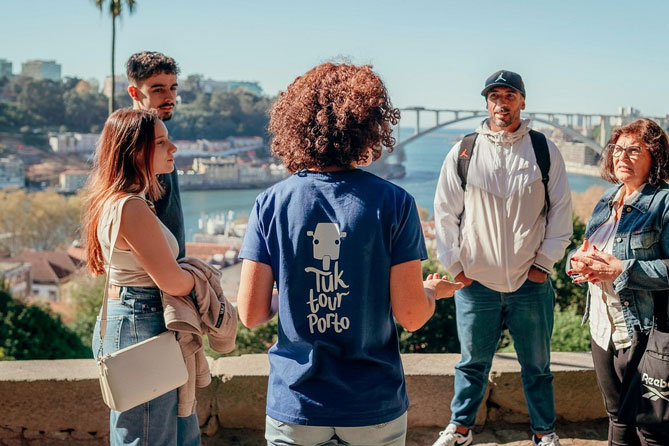 Discover-Portos-Highlights-on-a-2-Hour-Private-Electric-Tuk-Tuk2