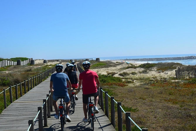 Bike or E-Bike Tour of Porto and Atlantic Coast