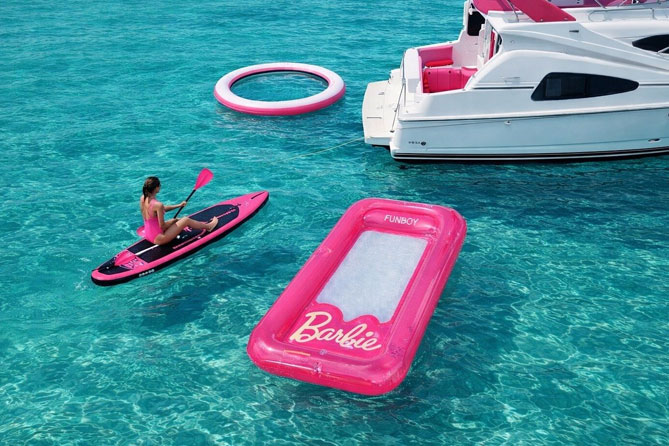 Miami Yacht Rental | 2 Jetski | Private Boat | Barbie Pink Yacht